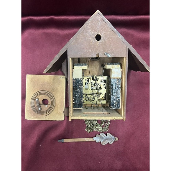 Vintage Hubert Herr Black Forest Cuckoo Clock -Germany - Picture 3 of 10